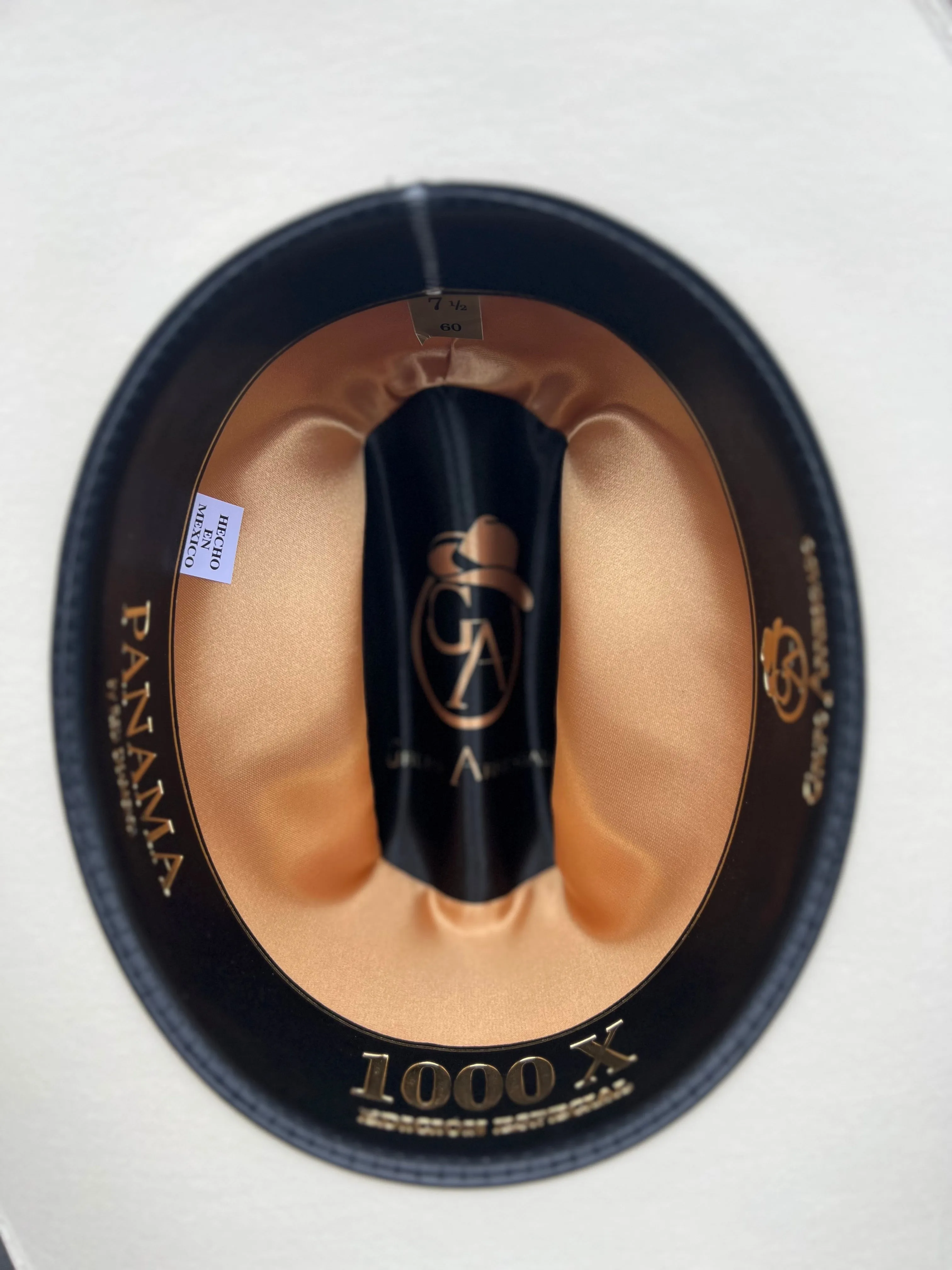 1,000x Panama (Grupo Arriesgado) Copa Chica falda/brim 3.5" (Panter Belico)