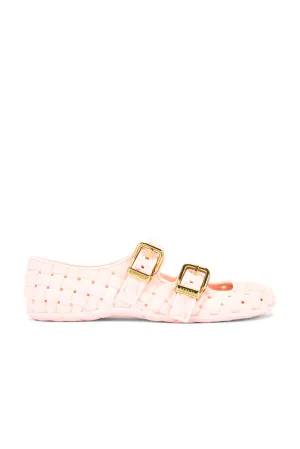 Amy Flat