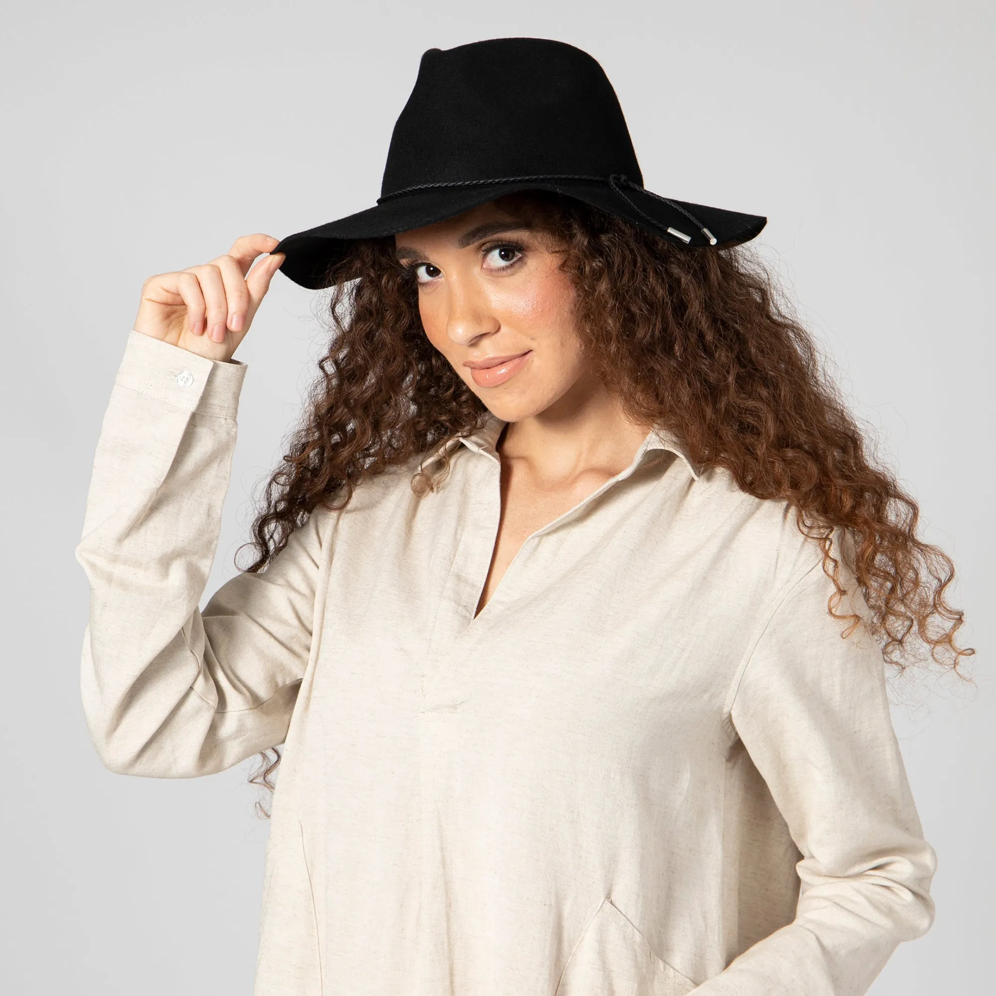 Anza Floppy Packable Hat