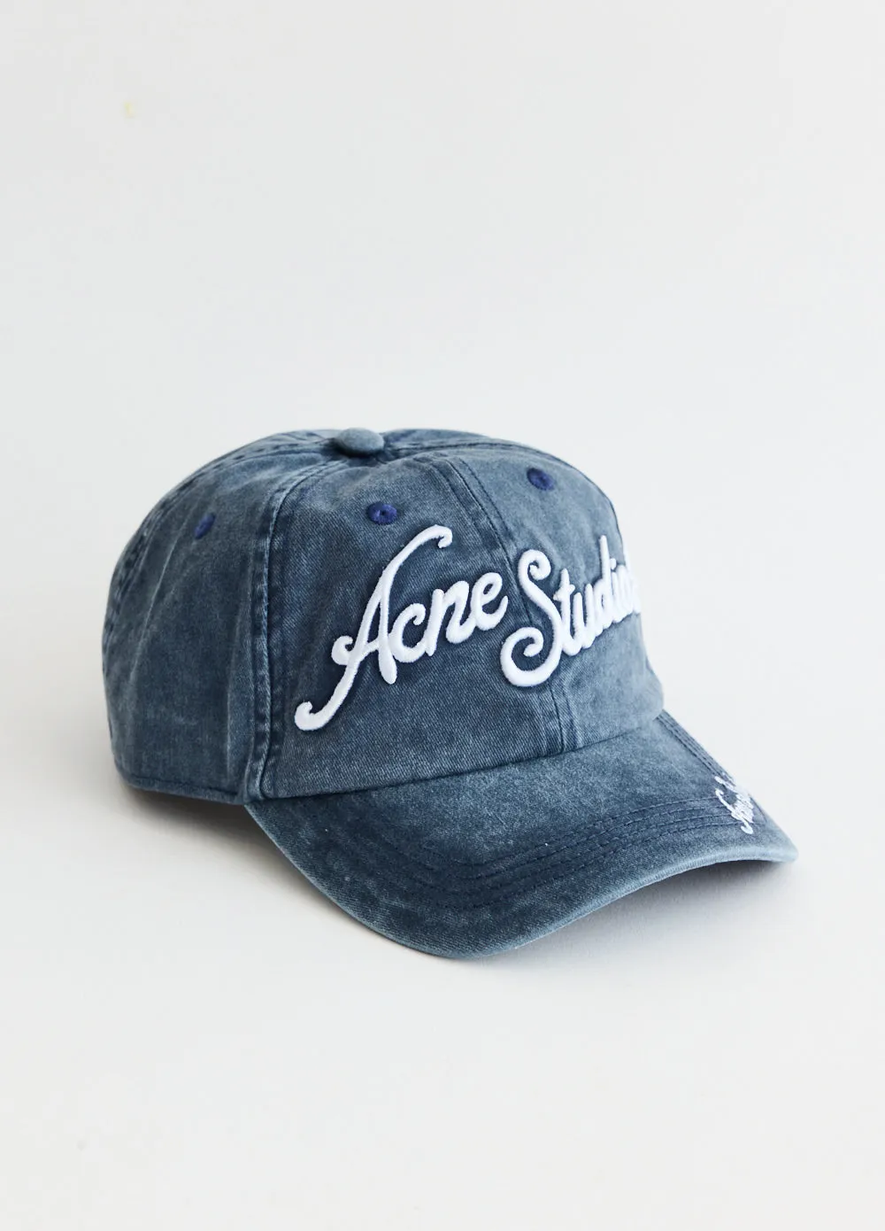 Carliy Tourist Logo Cap