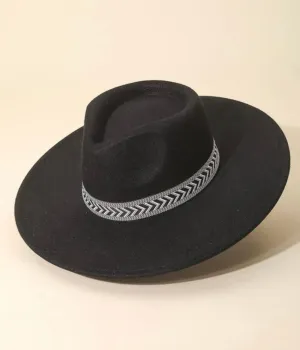 Chevron Hat in Black