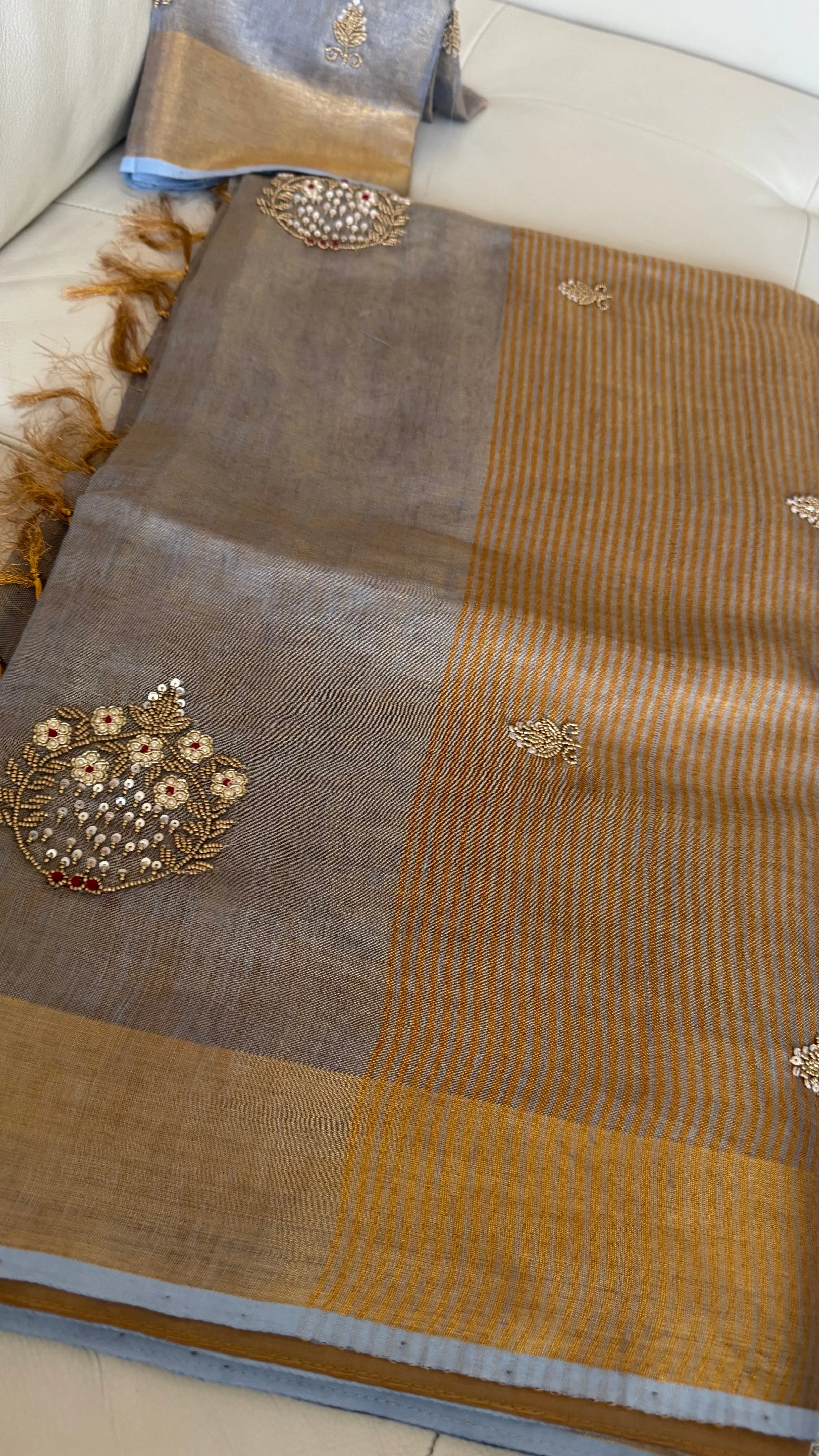 Dual Tone Grey Silver Gold Tone Tissue Linen Saree