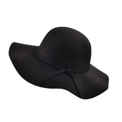 Head-Turner Floppy Hat