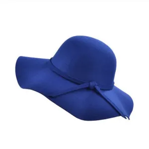 Head-Turner Floppy Hat