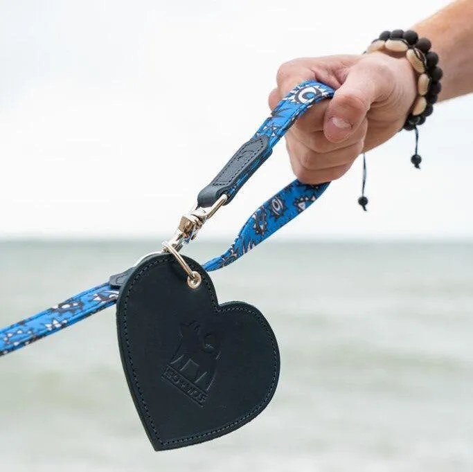 Poo Pouch Heart 'Navy Leather'