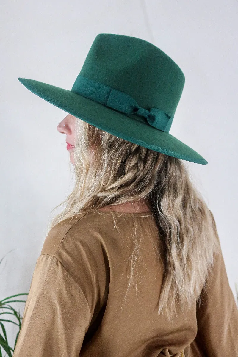 Sierra Wide Brim Hat in Forest Green