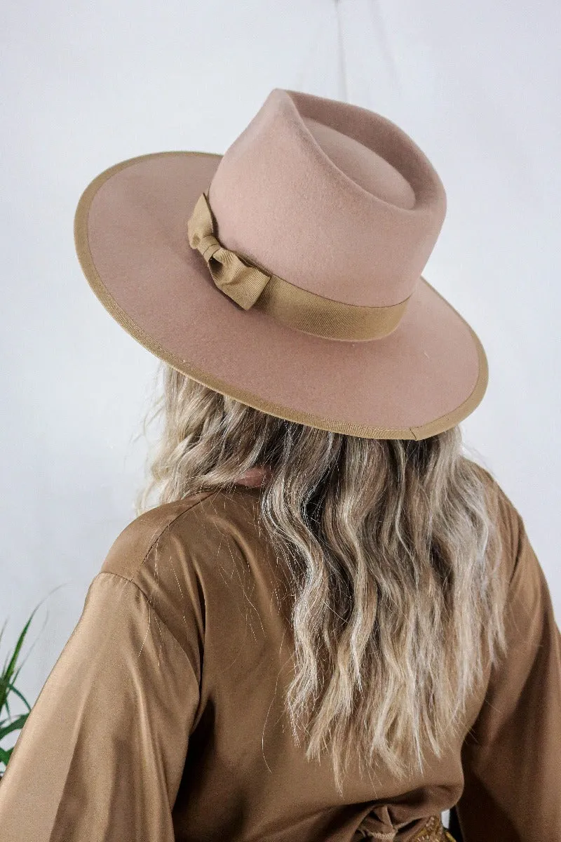 Sierra Wide Brim Hat in Tan