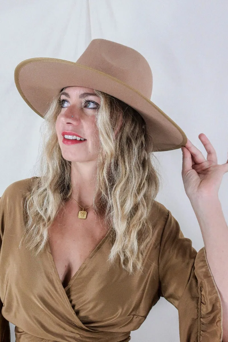Sierra Wide Brim Hat in Tan