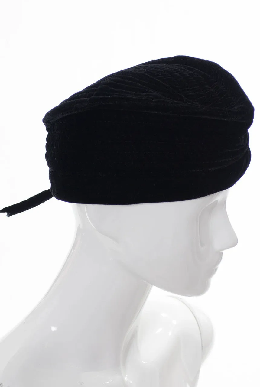 Valentino Garavani designer black velvet vintage beret hat