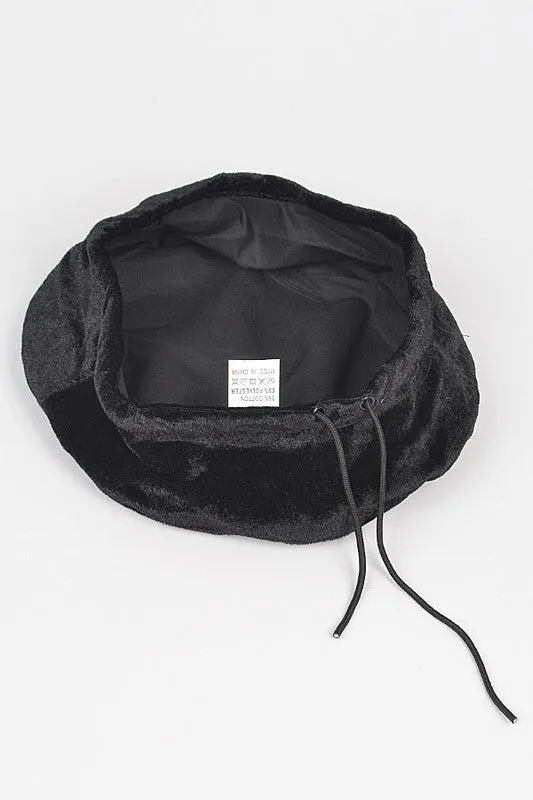 Velvet Beret in Black