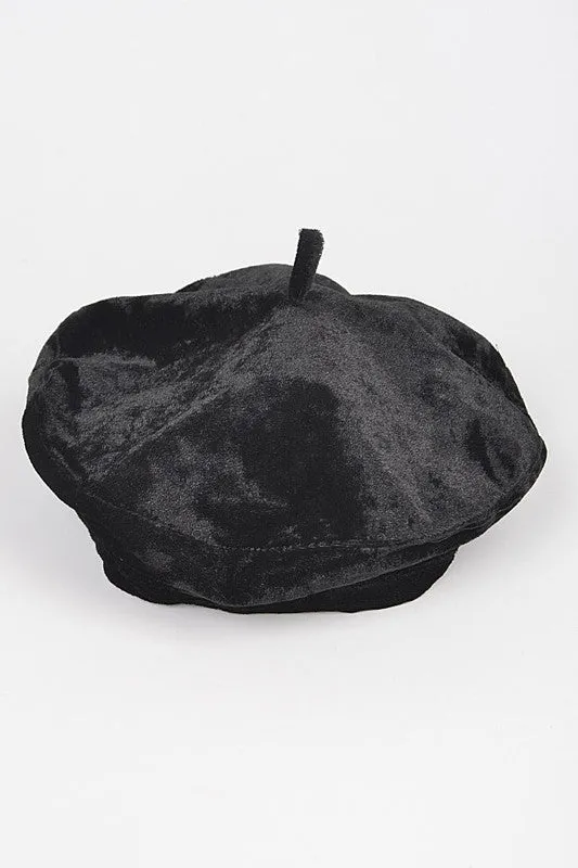 Velvet Beret in Black